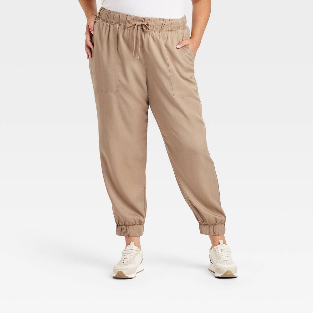 Universal Thread High-Rise Joggers Tan 2X New Lyocell Soft Neutral Coastal Soft